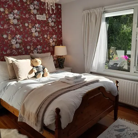 Saint Martin's Bed & Breakfast Bandon
